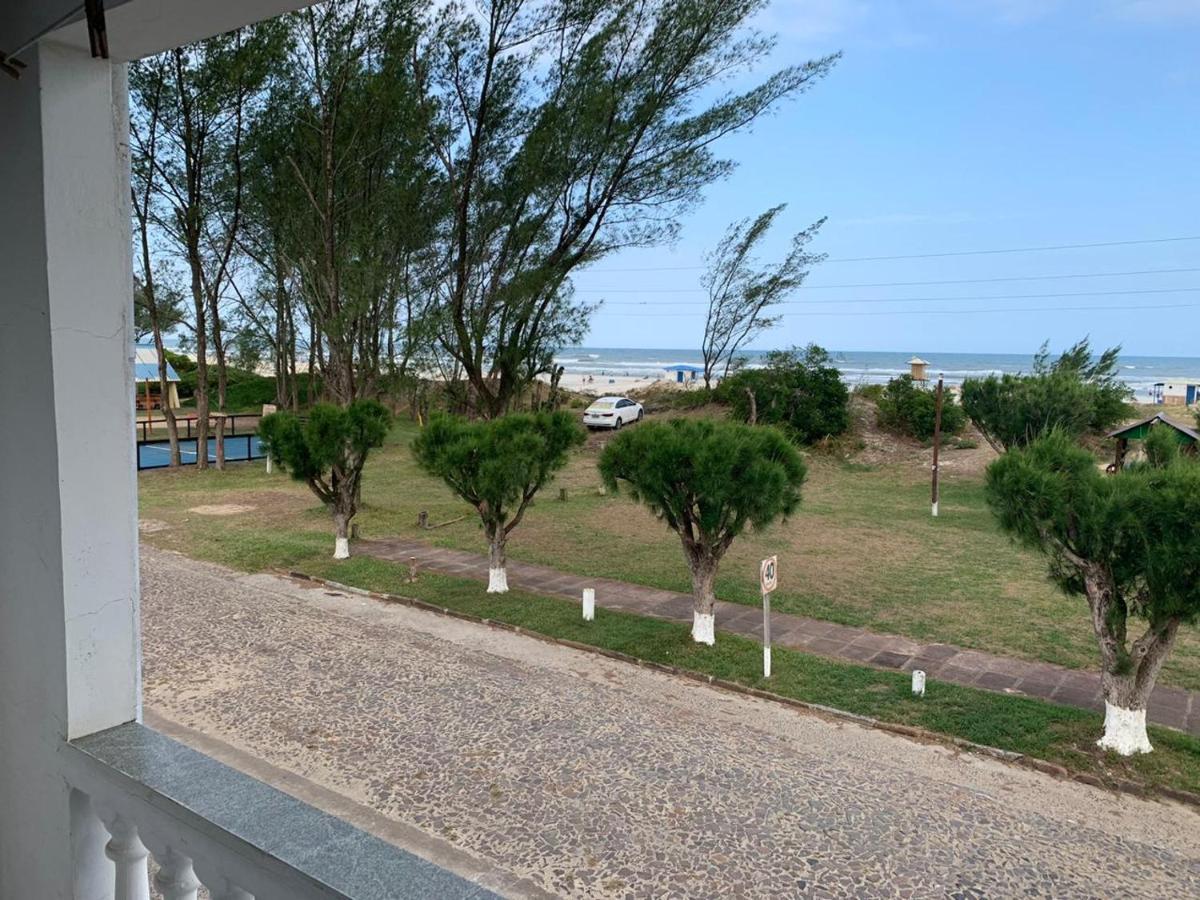Hotel Sereia Arroio do Sal Bagian luar foto